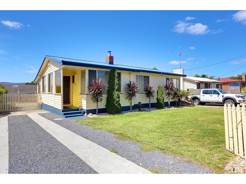 21 Dempster Street, Claremont TAS 7011