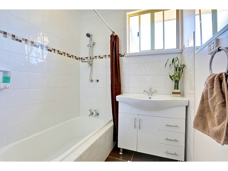 21 Dempster Street, Claremont TAS 7011