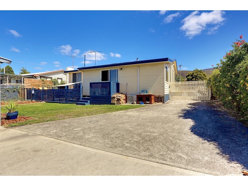 21 Dempster Street, Claremont TAS 7011