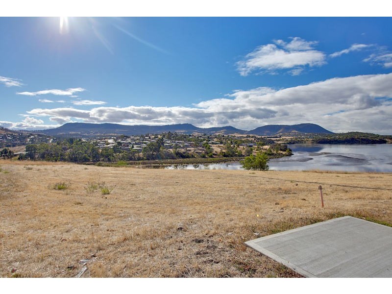 Bridgewater TAS 7030