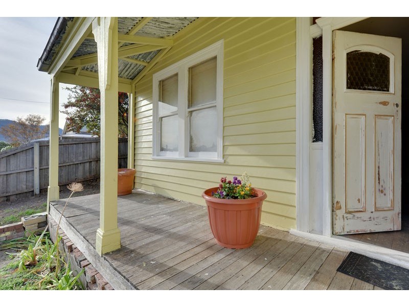 13 Arnold Street, Glenorchy TAS 7010