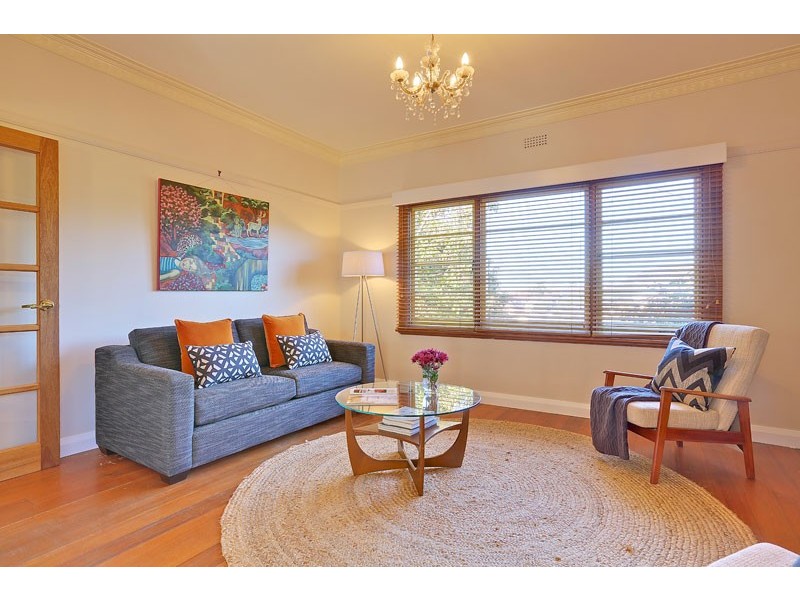 17 Cosgrove Avenue, South Hobart TAS 7004