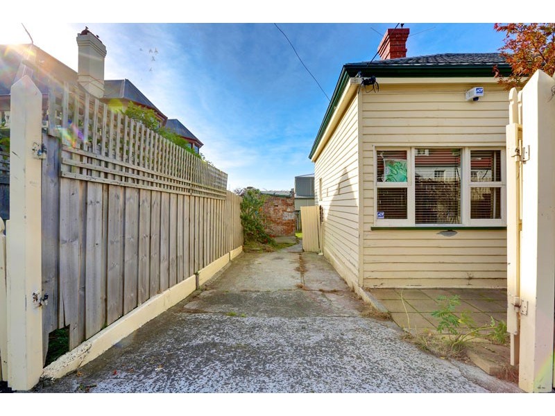 13 Grosvenor Street, Sandy Bay TAS 7005
