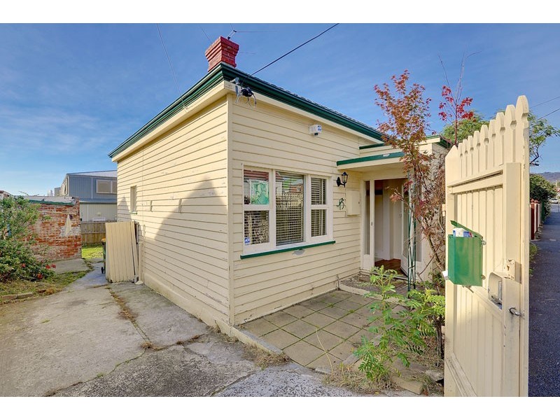 13 Grosvenor Street, Sandy Bay TAS 7005