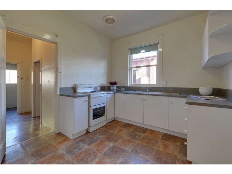 18 Oakley Street, New Town TAS 7008