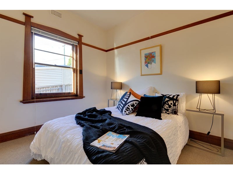 18 Oakley Street, New Town TAS 7008