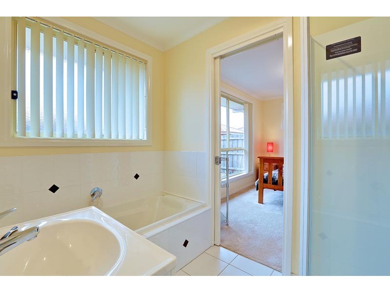 Unit 2/11 Lucas Place, Brighton TAS 7030