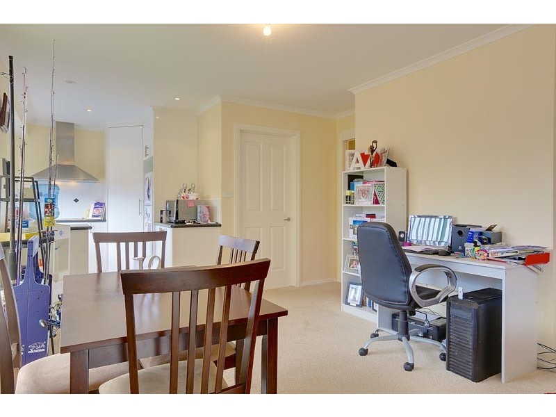 Unit 2/11 Lucas Place, Brighton TAS 7030