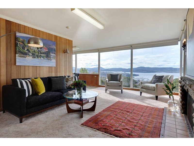 132 Nelson Road, Mount Nelson TAS 7007