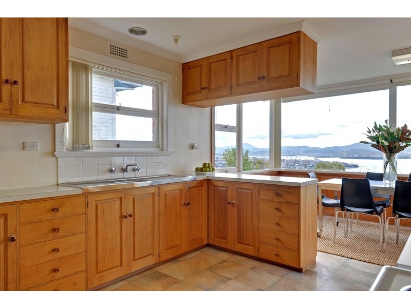 132 Nelson Road, Mount Nelson TAS 7007