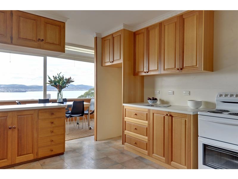 132 Nelson Road, Mount Nelson TAS 7007