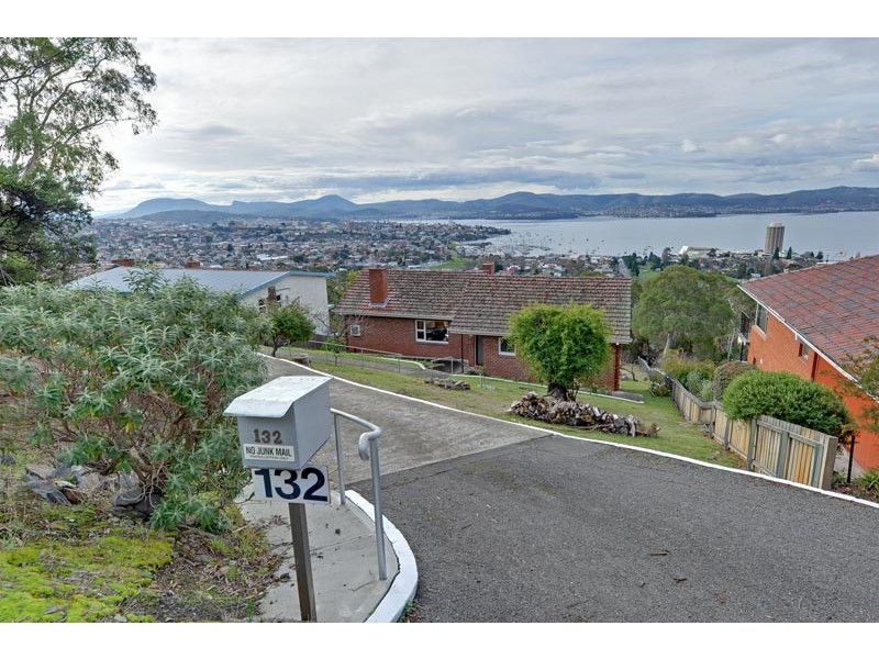 132 Nelson Road, Mount Nelson TAS 7007