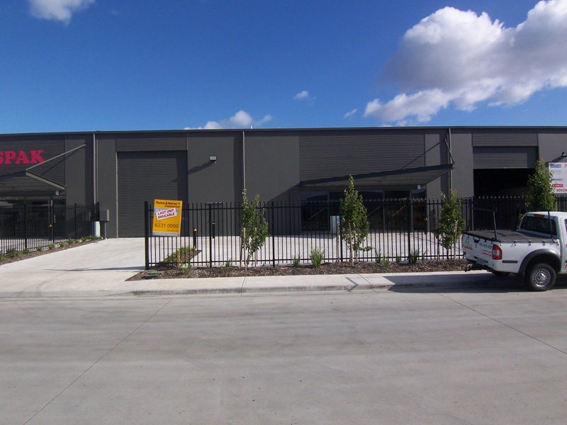 8 Linear Court, Derwent Park TAS 7009