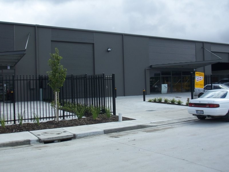 8 Linear Court, Derwent Park TAS 7009