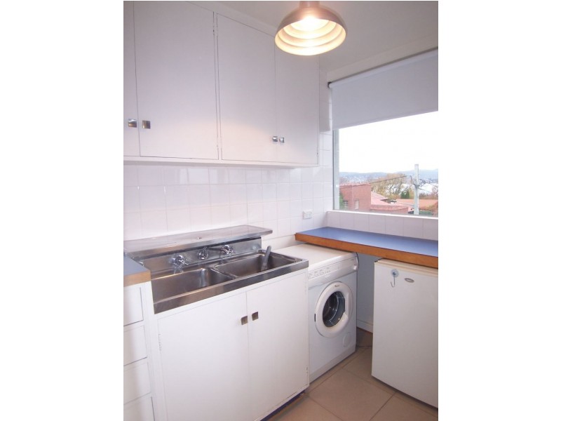 33/11 Battery Square, Battery Point TAS 7004