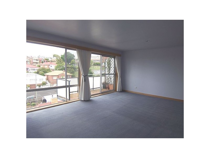 4/256 Bathurst Street, West Hobart TAS 7000