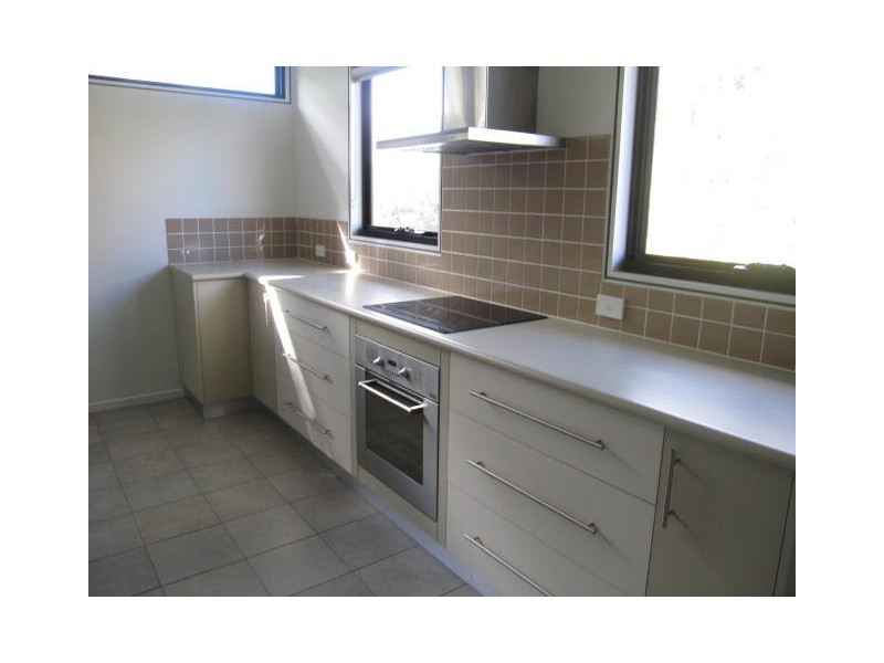 2/17 DIGNEY STREET, Dynnyrne TAS 7005