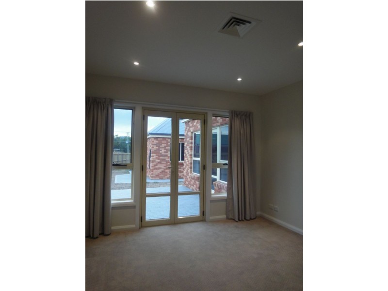 2/23 Percy Street, Richmond TAS 7025