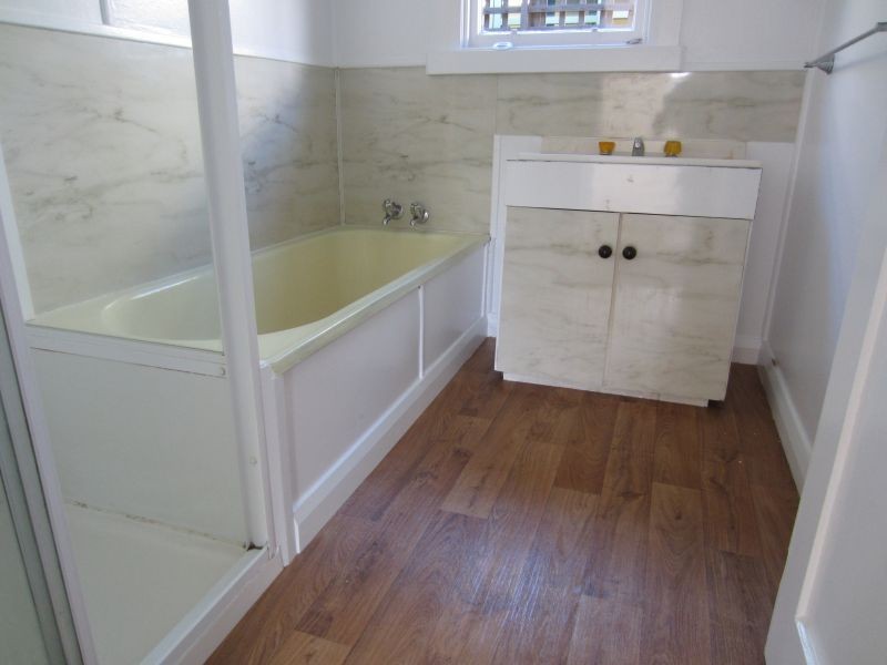 1/48 Beach Road, Kingston Beach TAS 7050