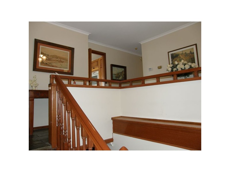 2 Hardman Court, Rosetta TAS 7010