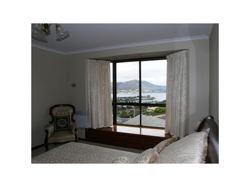 2 Hardman Court, Rosetta TAS 7010
