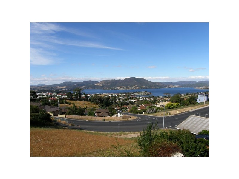 2 Hardman Court, Rosetta TAS 7010