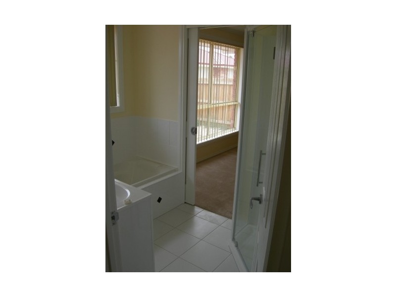 Unit 2/11 Lucas Place, Brighton TAS 7030