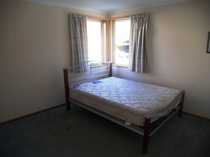 1/2 Excell Lane, South Hobart TAS 7004