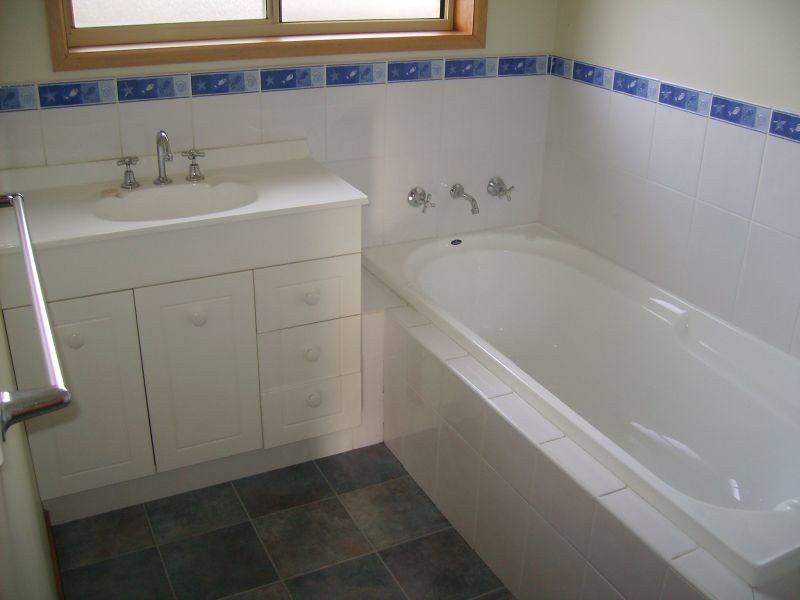 36 Manor Gardens, Kingston TAS 7050