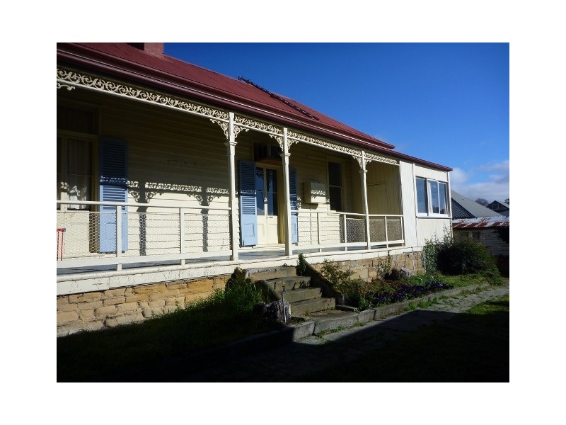 28 GREGORY ST, Sandy Bay TAS 7005