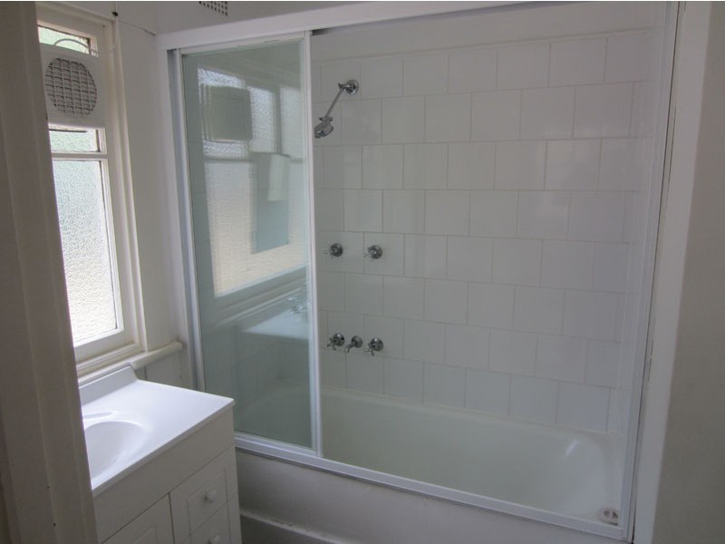 9 Lallaby Road, Lutana TAS 7009