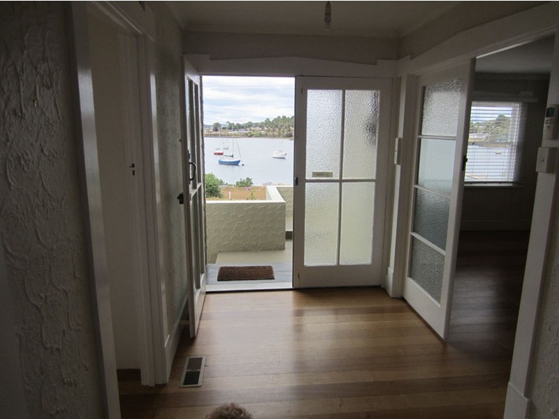 9 Lallaby Road, Lutana TAS 7009