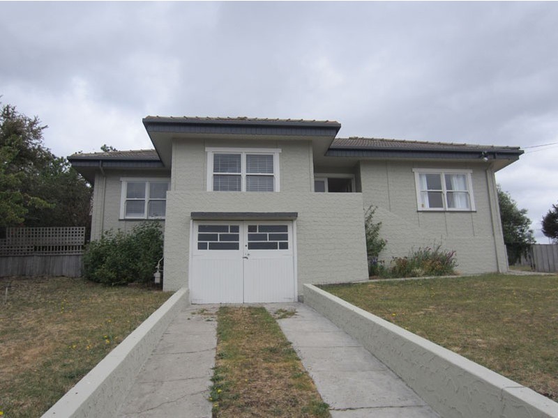 9 Lallaby Road, Lutana TAS 7009