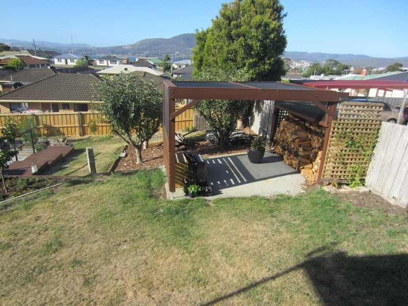 1 Paringa Road, Glenorchy TAS 7010