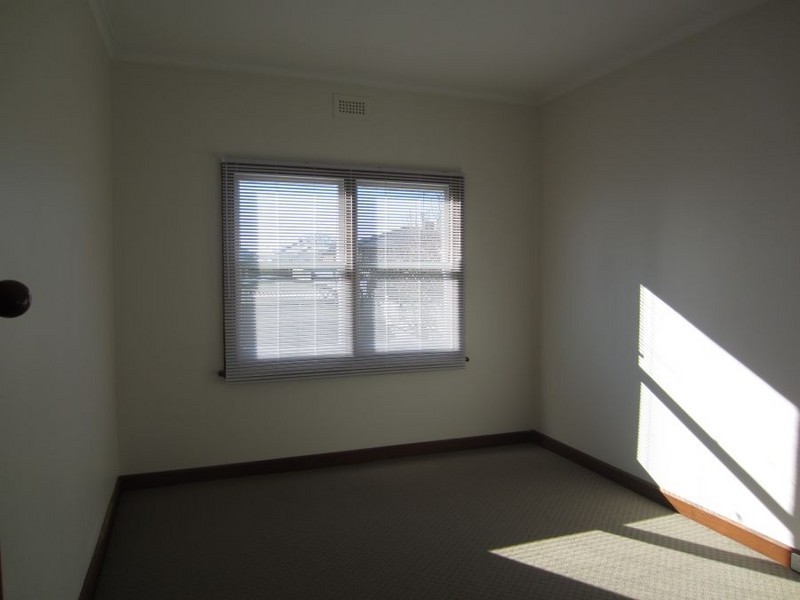13 Ashbourne Grove, West Moonah TAS 7009