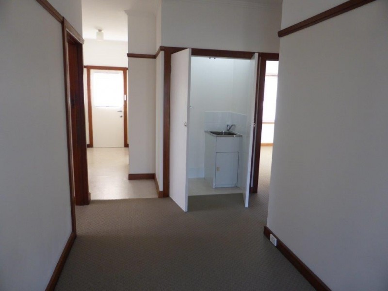 13 Ashbourne Grove, West Moonah TAS 7009