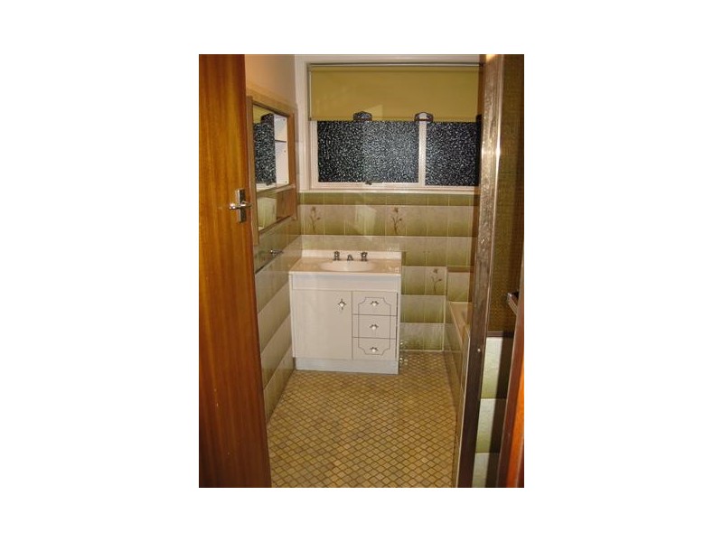 1 Tilanbi St, Howrah TAS 7018