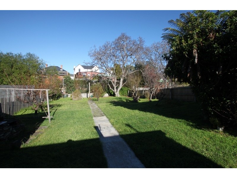 16 Quayle Street, Sandy Bay TAS 7005
