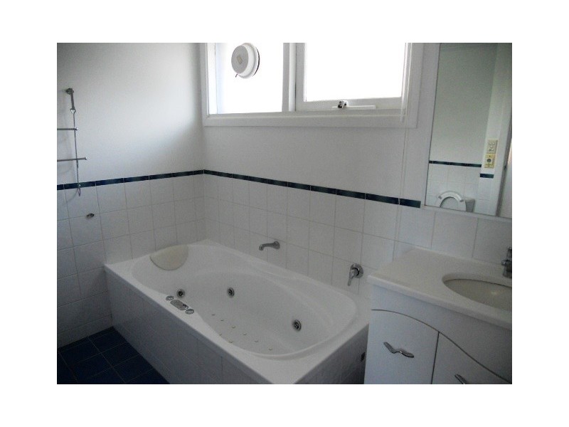 2 Hudson Court, Lenah Valley TAS 7008