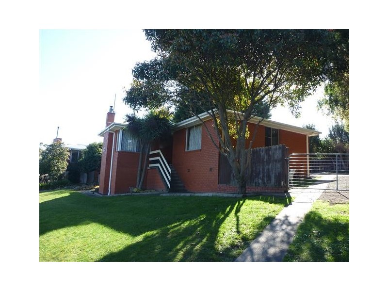 235 REDWOOD RD, Kingston TAS 7050