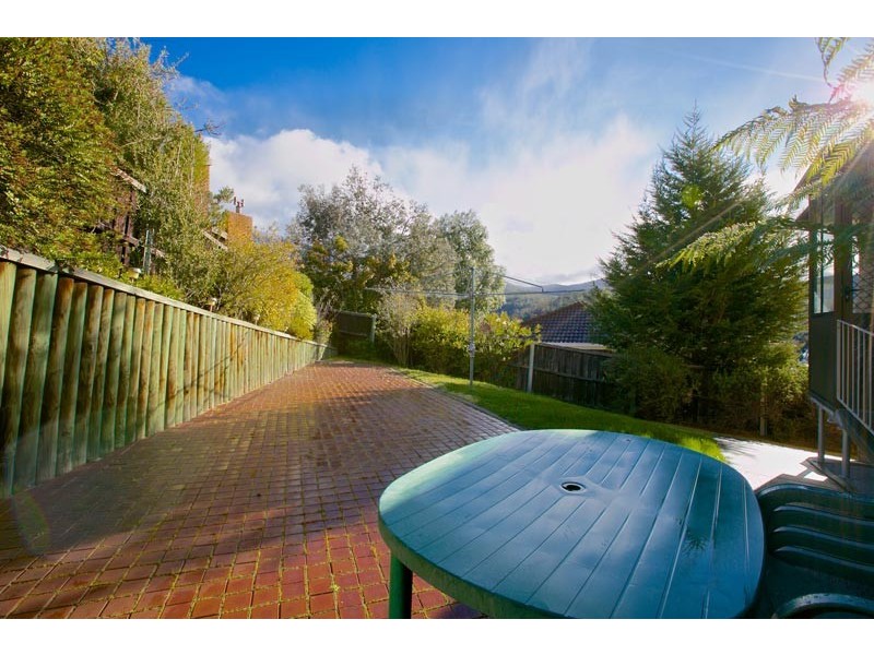 14 Shirley Boulevard, Lenah Valley TAS 7008