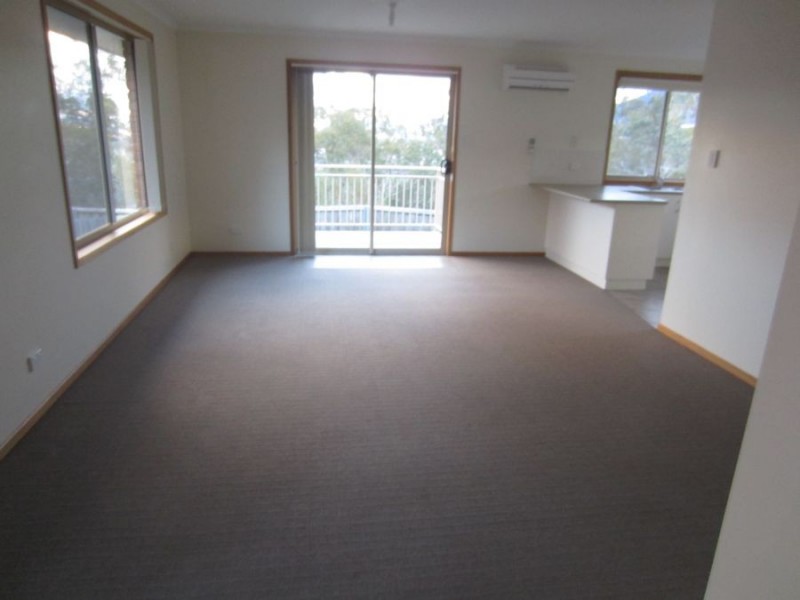2/6 Tree Tops Court, Claremont TAS 7011