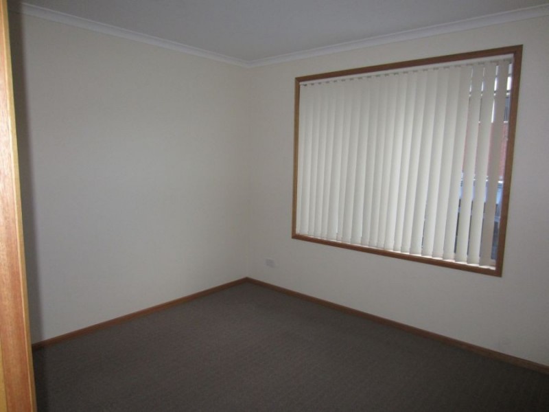 2/6 Tree Tops Court, Claremont TAS 7011