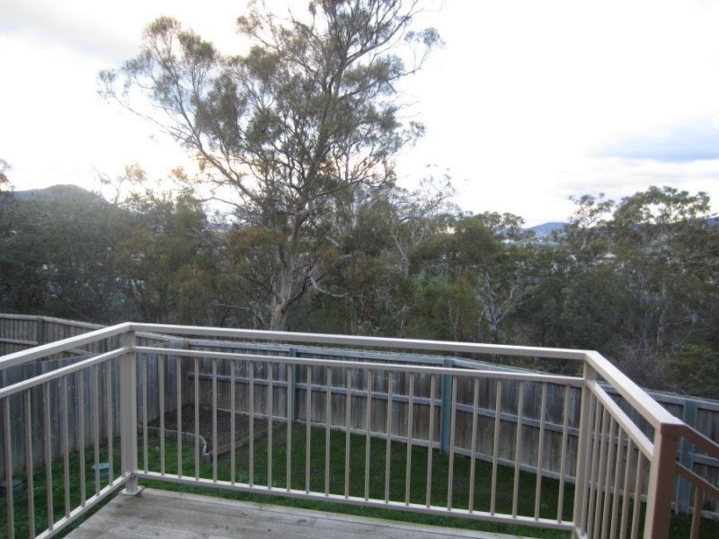 2/6 Tree Tops Court, Claremont TAS 7011