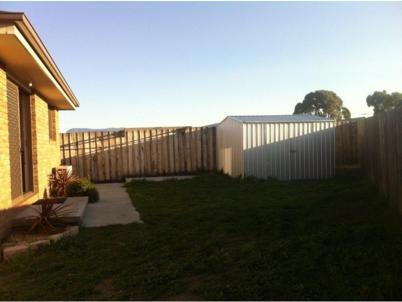 2/18 Joseph Link, Brighton TAS 7030