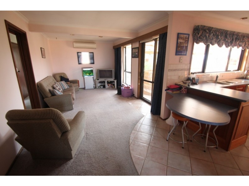 14 Arncliffe Road, Austins Ferry TAS 7011