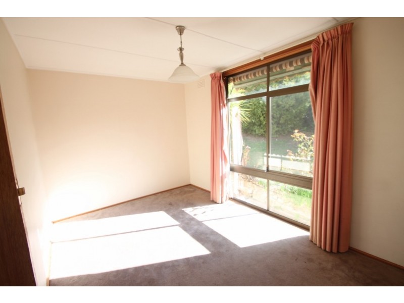 25 Hudson Crescent, Glenorchy TAS 7010