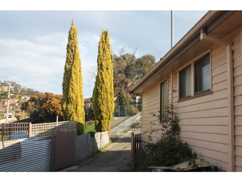 25 Hudson Crescent, Glenorchy TAS 7010