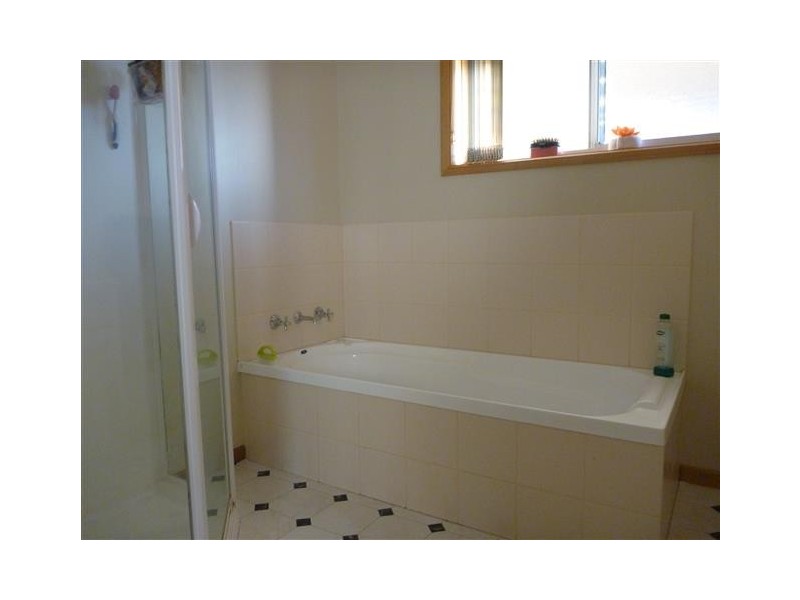 1/39 BEACH RD, Margate TAS 7054