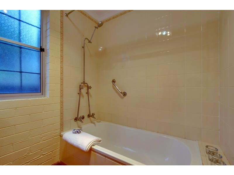 121 Warwick Street, West Hobart TAS 7000